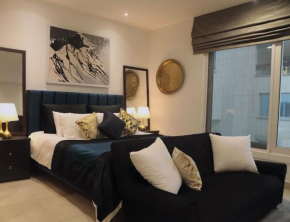 Studio Apt Pentasquare DHA Urban Escape